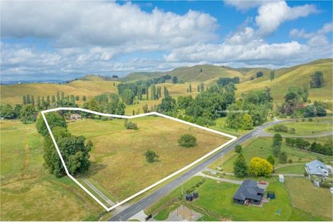 Photo of property in 45 Pukeora Scenic Road, Waipukurau, 4281