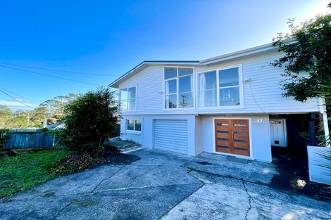 Photo of property in 47 School Road, Te Atatu South, Auckland, 0610