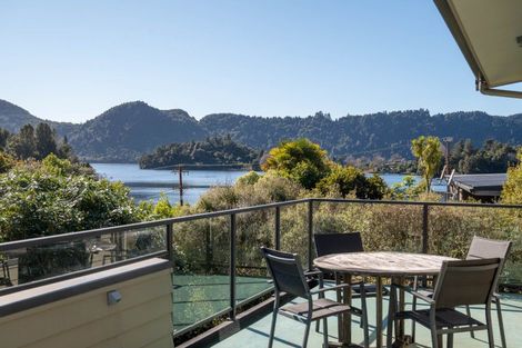 Photo of property in 9 Benn Road, Lake Okareka, Rotorua, 3076