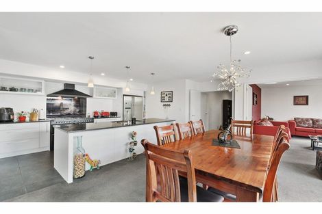 Photo of property in 32 Sutherland Drive, Kaiapoi, 7630