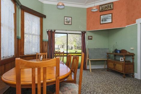 Photo of property in 3345 Weber Road, Weber, Dannevirke, 4970