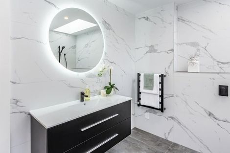 Photo of property in 10 Millhill Lane, Huntsbury, Christchurch, 8022