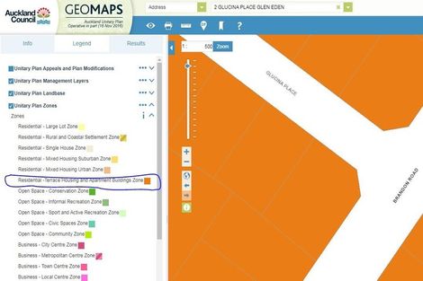 Photo of property in 1 Riverpark Crescent, Henderson, Auckland, 0610