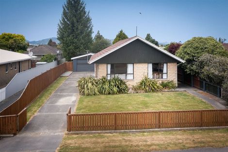 Photo of property in 31 Witham Street, Hornby, Christchurch, 8042