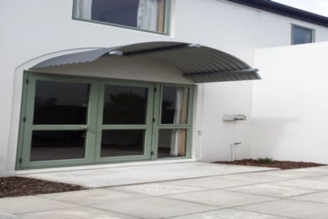 Photo of property in 2/13 Crohane Place, Addington, Christchurch, 8024