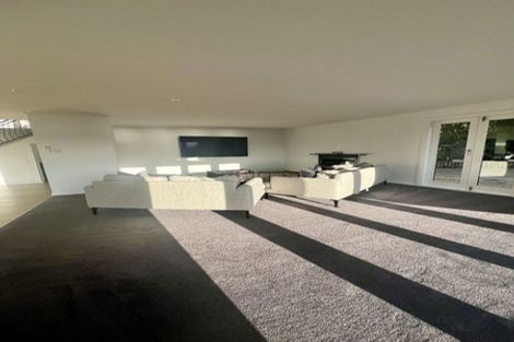 Photo of property in 15 Nikau Road, Point Howard, Lower Hutt, 5013