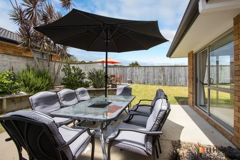 Photo of property in 14 Reo Crescent, Waihi Beach, 3611