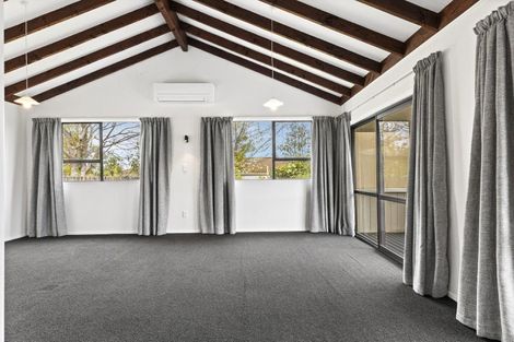 Photo of property in 2 Gladstone Grove, Richmond Heights, Taupo, 3330