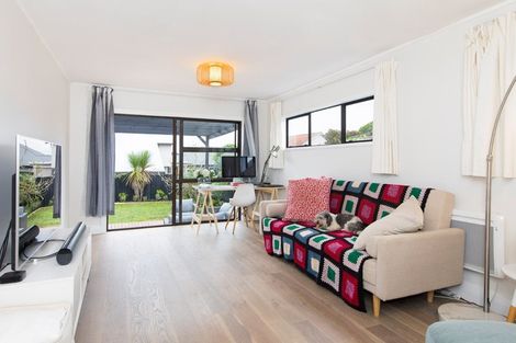 Photo of property in 253 Meola Road, Point Chevalier, Auckland, 1022