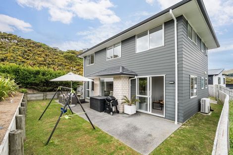 Photo of property in 190 Navigation Drive, Whitby, Porirua, 5024