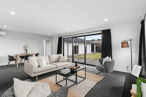 Photo of property in 28 Pistacia Place, Hornby, Christchurch, 8025