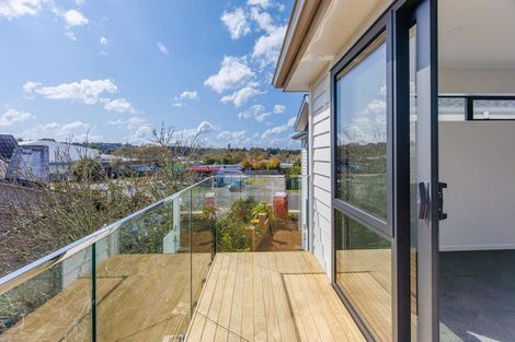 Photo of property in 142 Moore Street, Hillcrest, Auckland, 0627