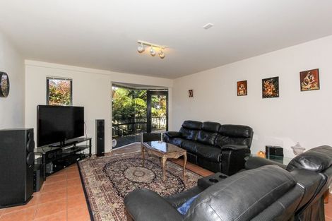 Photo of property in 373 Mangorei Road, Merrilands, New Plymouth, 4312