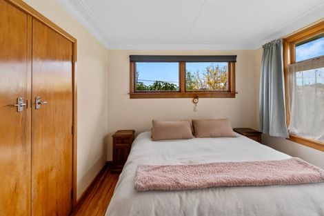 Photo of property in 22 Oxford Street, Holmes Hill, Oamaru, 9401