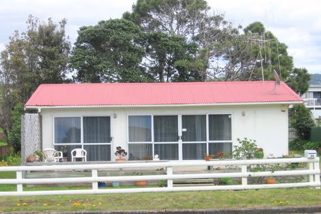 Photo of property in 35 The Loop, Waihi Beach, 3611