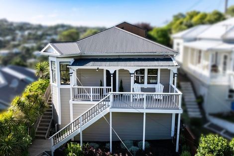 Photo of property in 37 Reuben Avenue, Brooklyn, Wellington, 6021