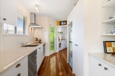 Photo of property in 22 Camellia Avenue, Aramoho, Whanganui, 4500