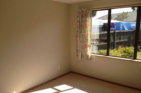 Photo of property in 39 Tintern Avenue, Avonhead, Christchurch, 8042