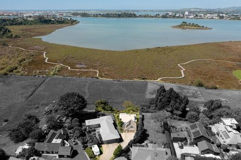 Photo of property in 96a Darraghs Road, Brookfield, Tauranga, 3110