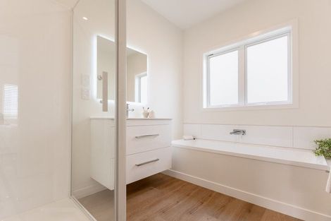 Photo of property in 23 Frimley Terrace, Waikanae Beach, Waikanae, 5036