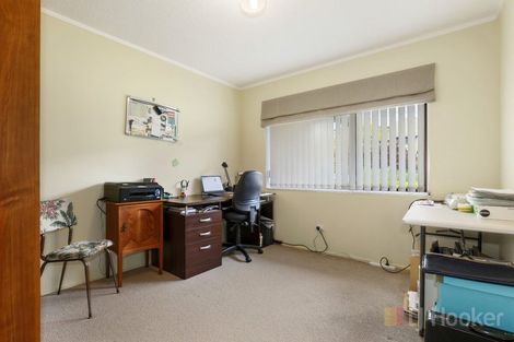 Photo of property in 2 Brundon Place, Lynmore, Rotorua, 3010