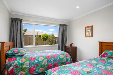 Photo of property in 8 Quail Close, Alexandra, 9320