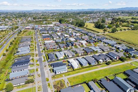 Photo of property in 8 Wyrall Way, Chartwell, Hamilton, 3210