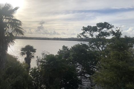 Photo of property in 2 The Promenade, Takapuna, Auckland, 0622