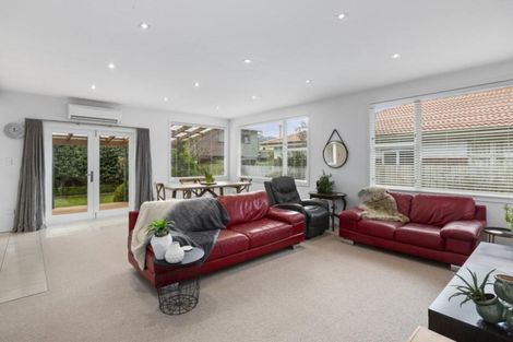 Photo of property in 1 Cairnhill Street, Maori Hill, Dunedin, 9010