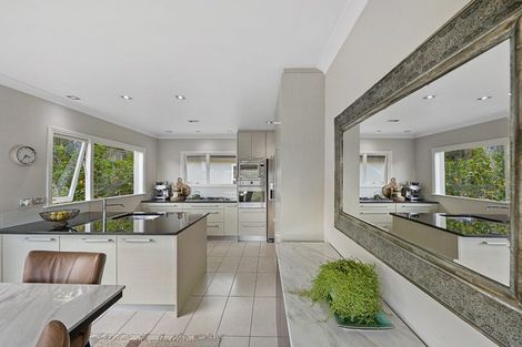 Photo of property in 16b Maunganui Road, Birkenhead, Auckland, 0626