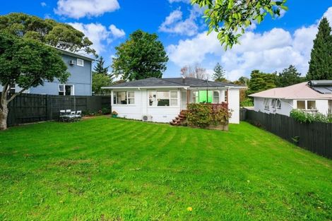 Photo of property in 18 Bentley Avenue, Glenfield, Auckland, 0629