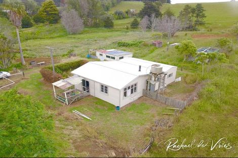 Photo of property in 382 Katui Road, Donnellys Crossing, 0379