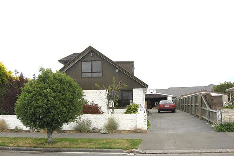 Photo of property in 5 Jacaranda Place, Parklands, Christchurch, 8083