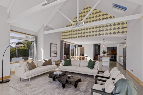 Photo of property in 16 Mckellar Drive, Jacks Point, Queenstown, 9371