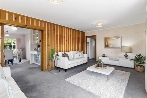 Photo of property in 7 Lyford Crescent, Sunnynook, Auckland, 0620