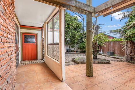 Photo of property in 807 Avenue Road East, Parkvale, Hastings, 4122
