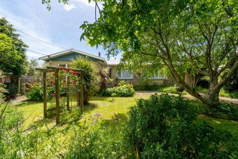 Photo of property in 25 William Benton Street, Featherston, 5710