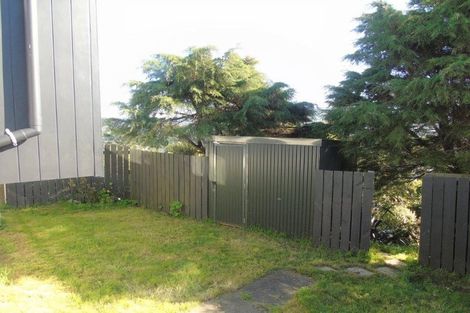 Photo of property in 17 Chetwode Grove, Newlands, Wellington, 6037