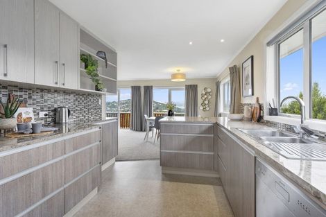 Photo of property in 51 Winston Street, Crofton Downs, Wellington, 6035
