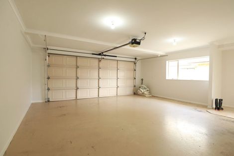 Photo of property in 29 Heyington Way, East Tamaki Heights, Auckland, 2016