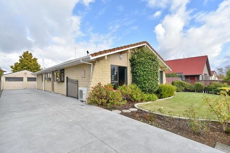 Photo of property in 68 Lakewood Drive, Burwood, Christchurch, 8083