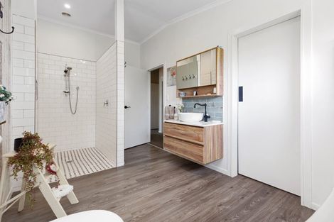 Photo of property in 5 Sarona Park Drive, Omanawa, Tauranga, 3171