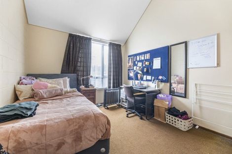 Photo of property in 47 Howe Street, North Dunedin, Dunedin, 9016