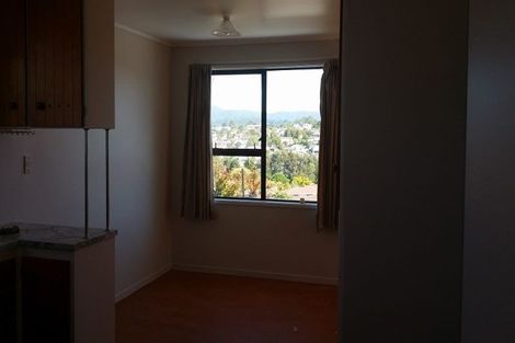 Photo of property in 1/64 Sunvue Road, Glen Eden, Auckland, 0602