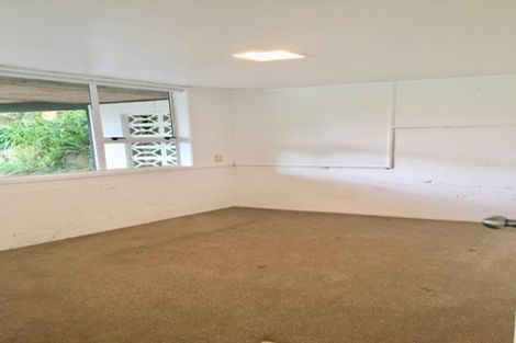 Photo of property in 31 Ocean View Road, Hatfields Beach, Orewa, 0931