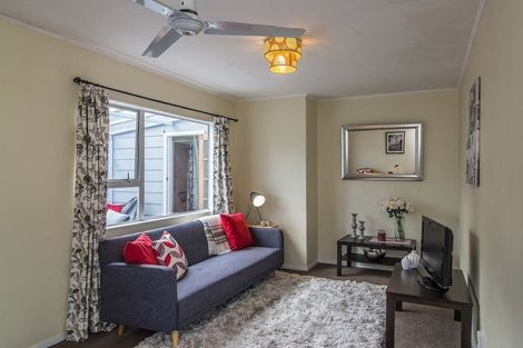 Photo of property in 37 Thimble Lane, Whitby, Porirua, 5024