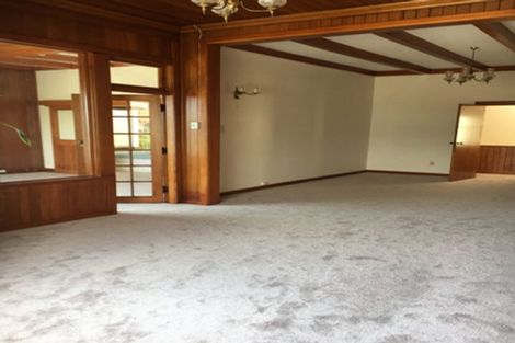 Photo of property in 82 Oriental Parade, Oriental Bay, Wellington, 6011