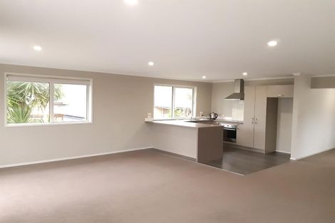 Photo of property in 966b Whangaparaoa Road, Manly, Whangaparaoa, 0930
