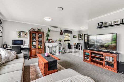 Photo of property in 3a Lloyd Drive, Nawton, Hamilton, 3200