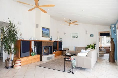 Photo of property in 23 Joyces Road, Paihia, 0200